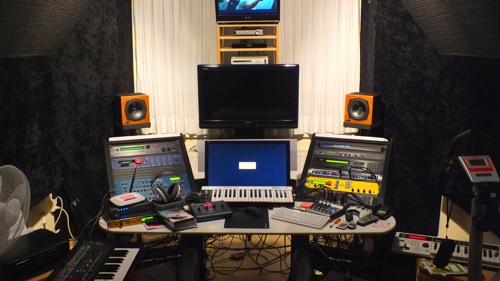 Studio-2014.png