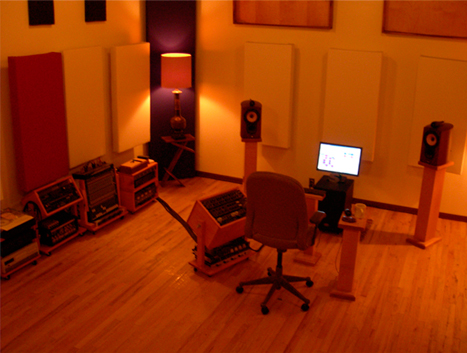 newroom2.jpg