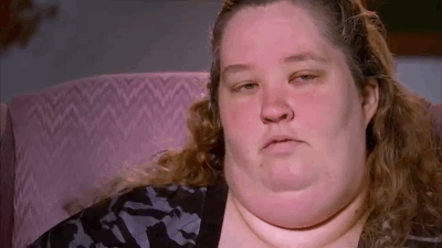 1512673011_air-kiss-fat-woman.gif