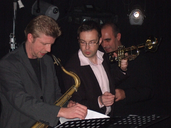 07.jpg