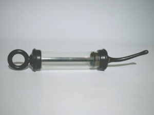 300px-Klistierspritze-2.jpg