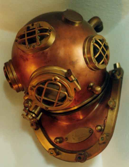 Taucherhelm.jpg