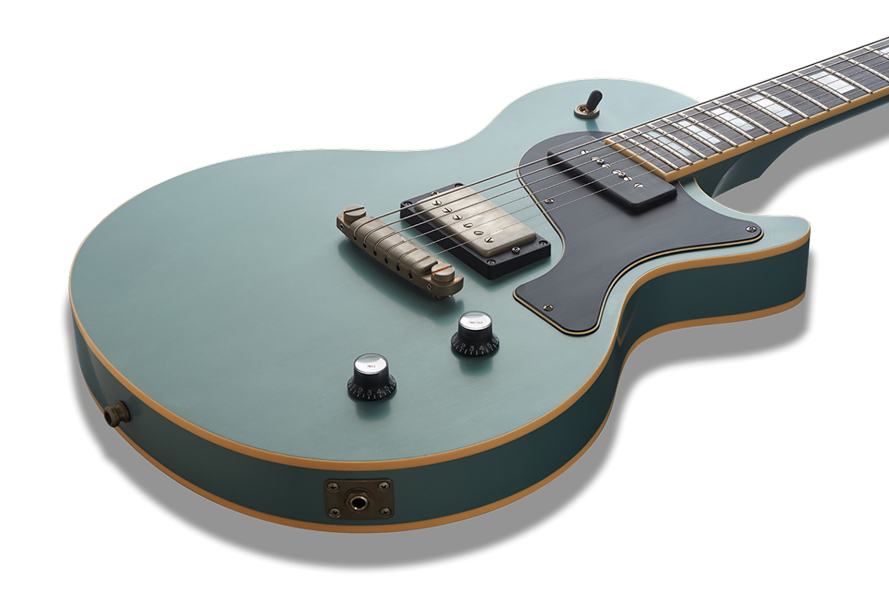 nikhuber-guitars.com